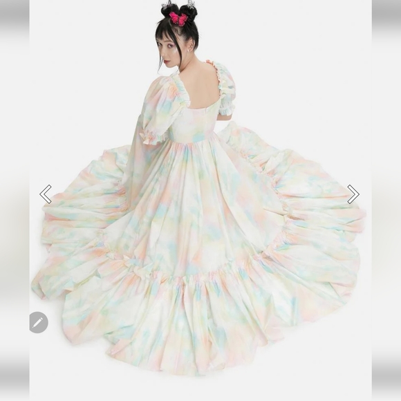 Selkie Chalk Ritz Gown - Picture 16 of 16